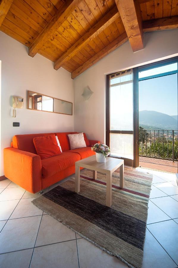 Casa Distone Daire Sale Marasino Dış mekan fotoğraf