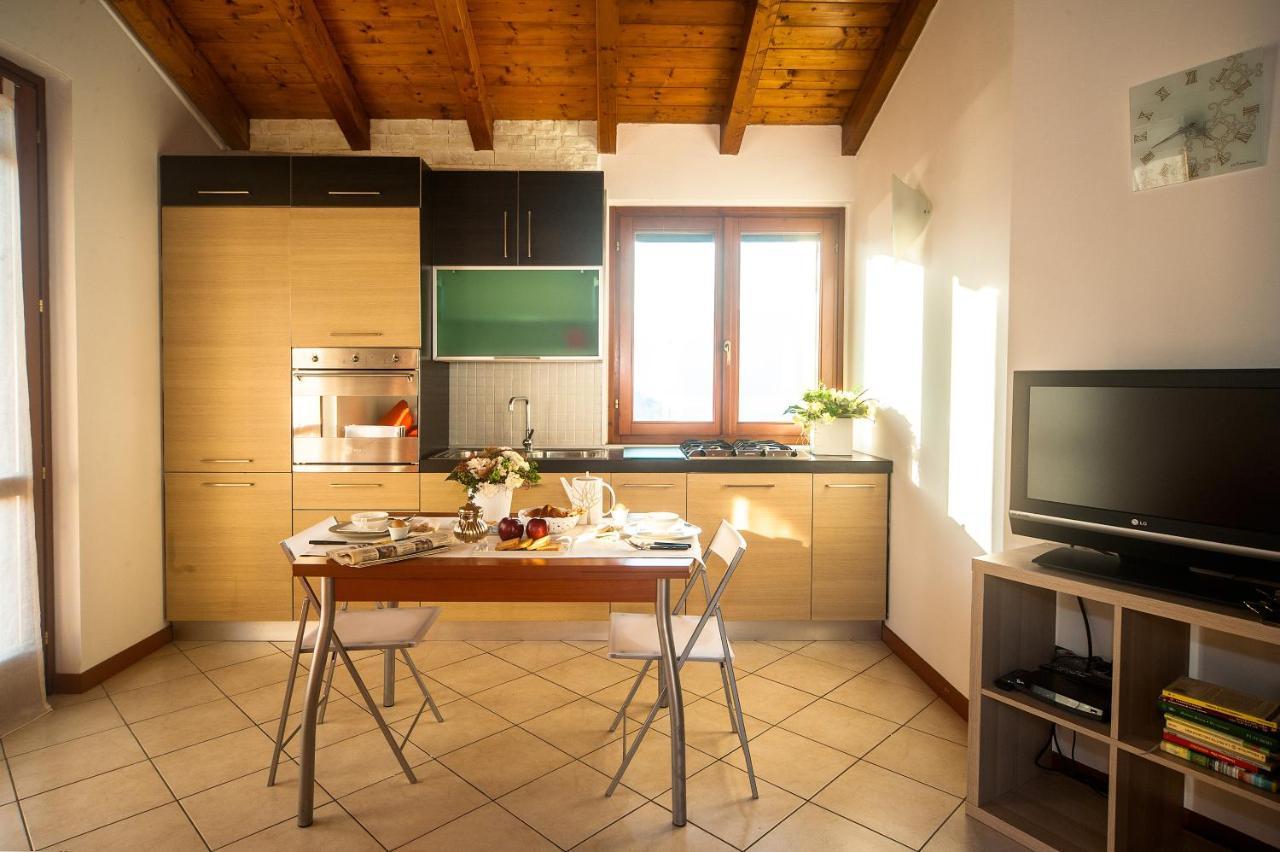 Casa Distone Daire Sale Marasino Dış mekan fotoğraf