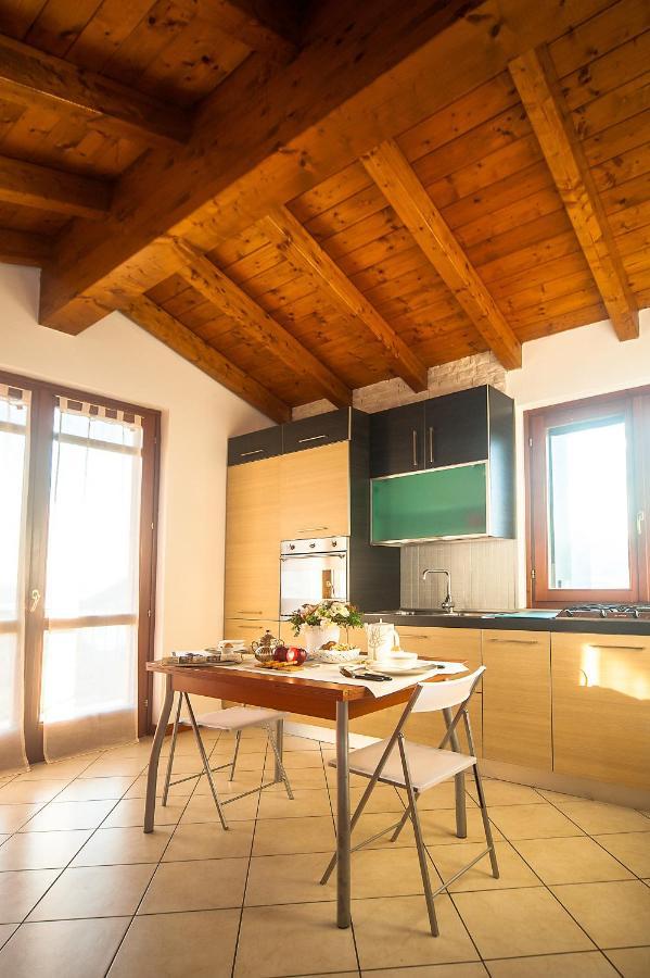Casa Distone Daire Sale Marasino Dış mekan fotoğraf