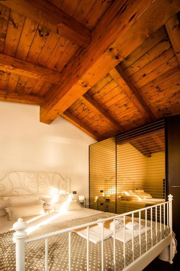 Casa Distone Daire Sale Marasino Dış mekan fotoğraf